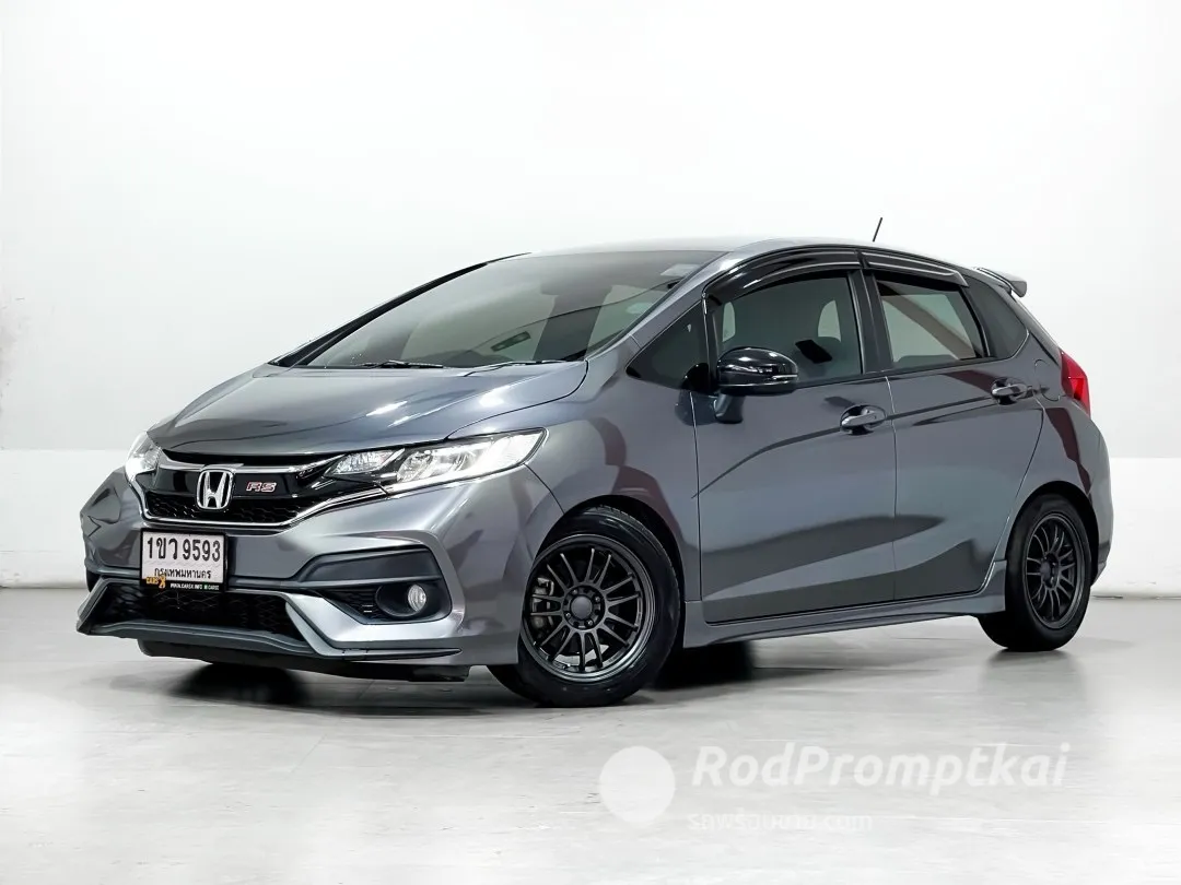 2020-honda-jazz-15-i-vtec-rs-bangkok-04988222