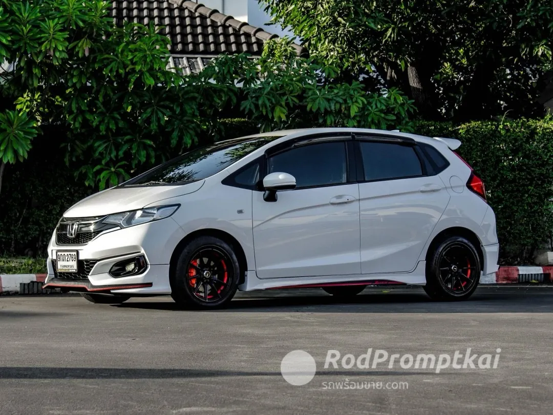 2020-honda-jazz-15-i-vtec-v-bangkok-81693710