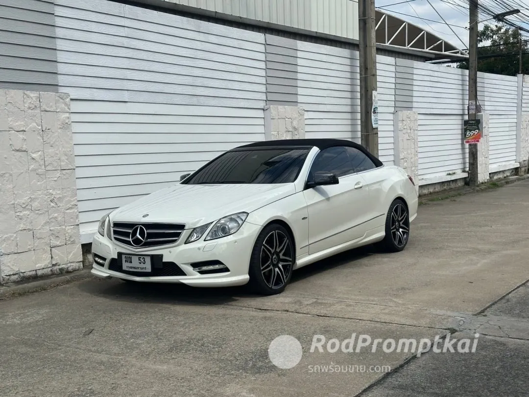 2013-mercedez-benz-e-class-e200-18-bangkok-43722217