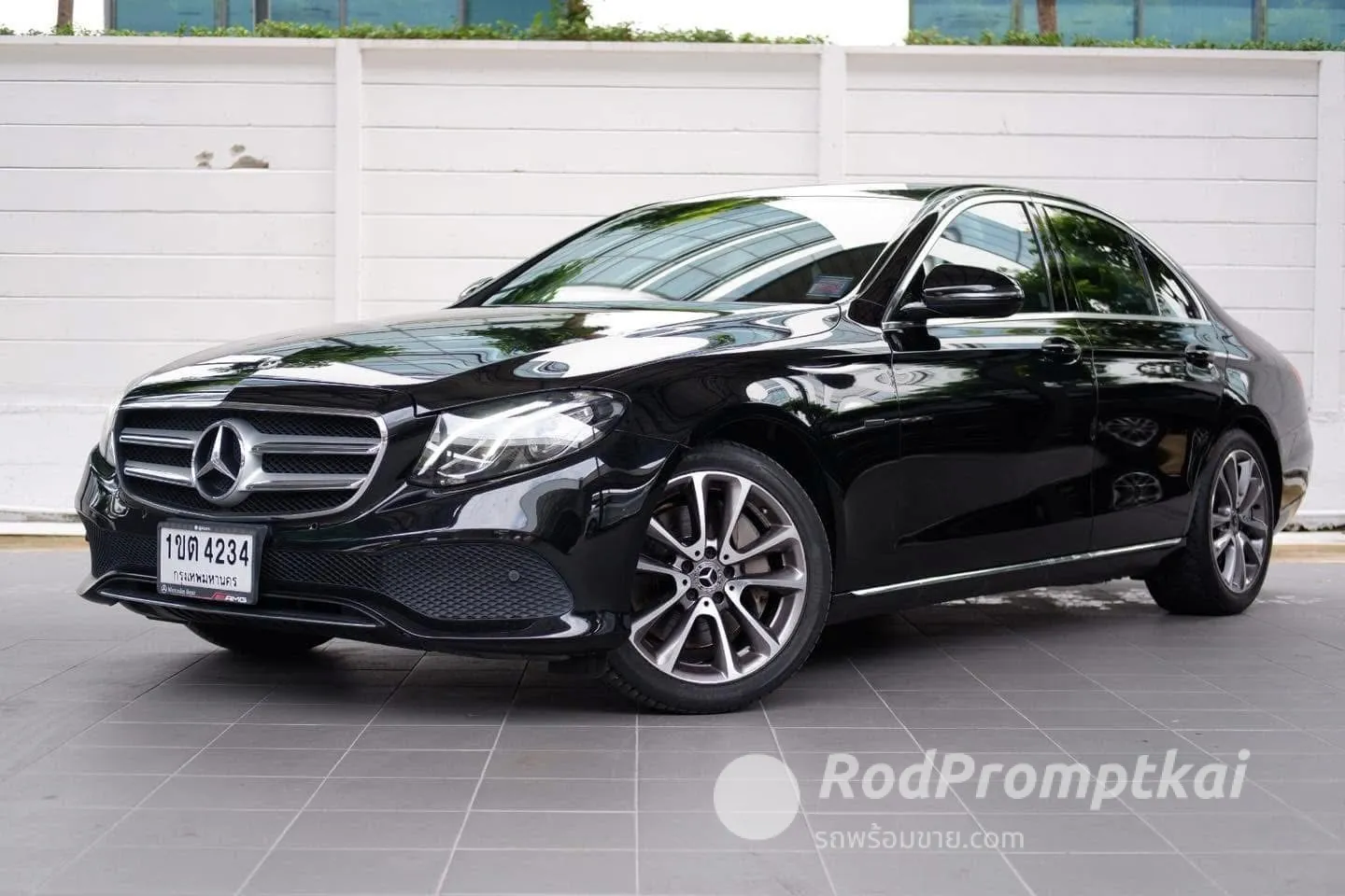 2018-mercedez-benz-e-class-e350e-20-avantgarde-bangkok-04605790