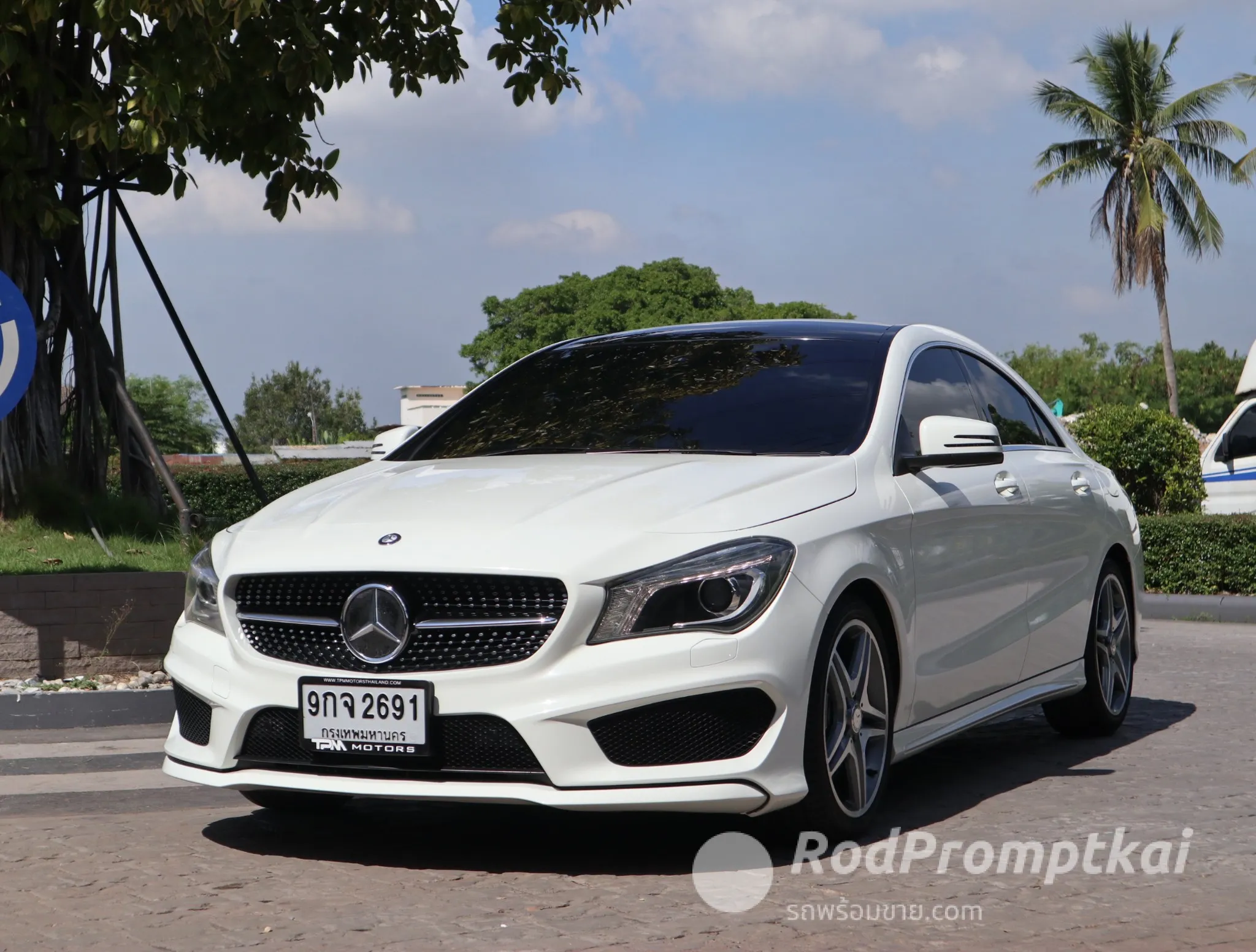 2015-mercedez-benz-cla-class-250-amg-20-sport-bangkok-55456860