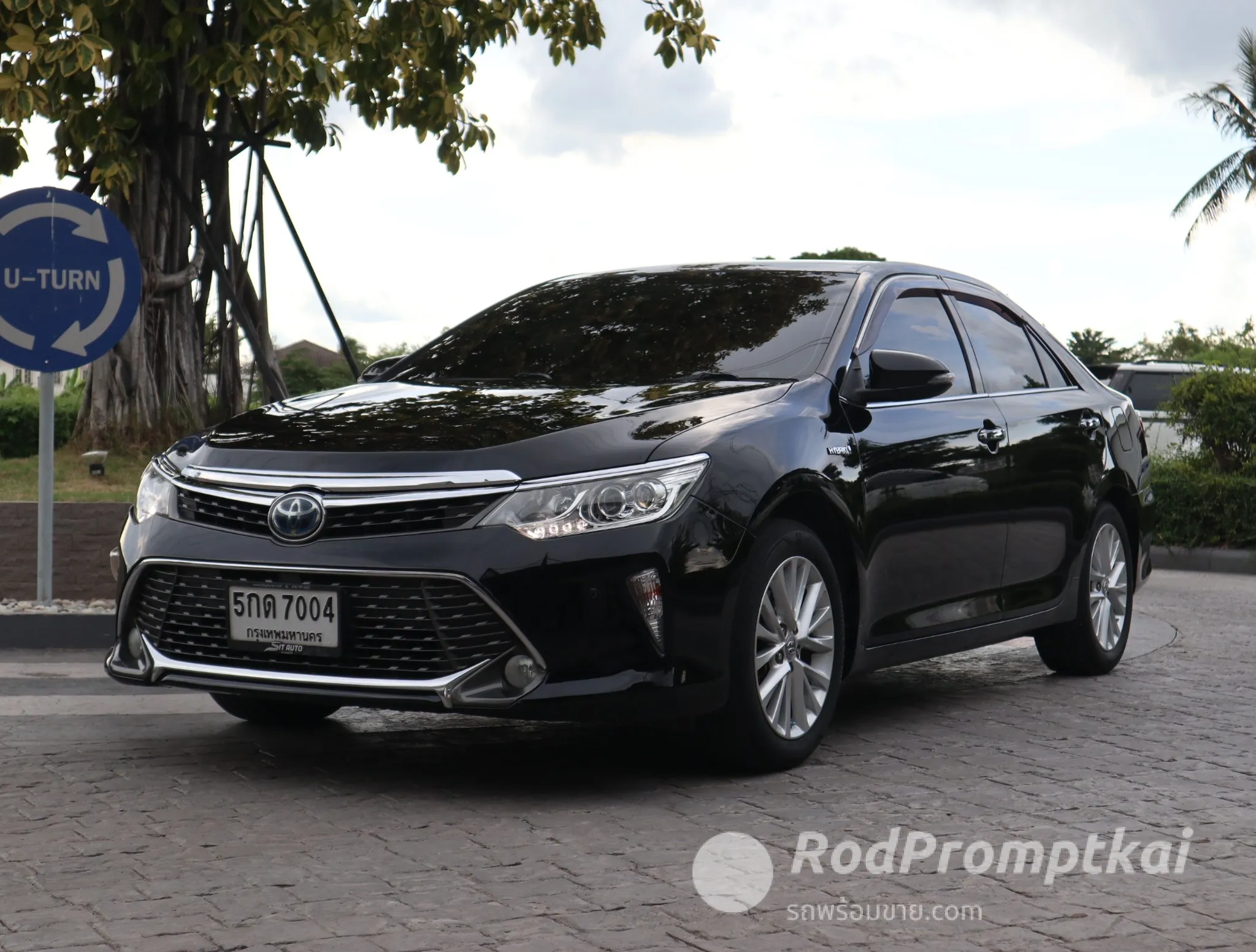 2016-toyota-camry-25-hybrid-navi-bangkok-25hv-premium-74640875