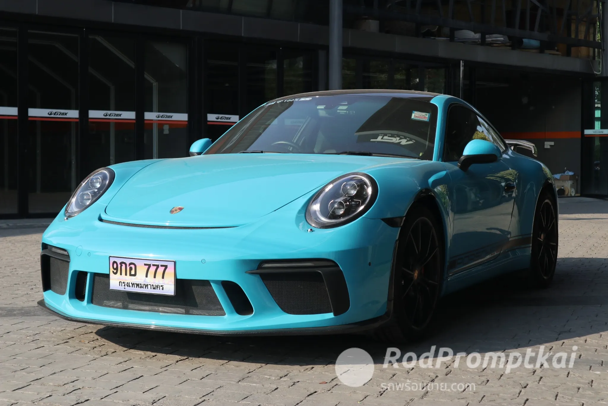 2017-porsche-911-carrera-s-3-bangkok-miami-blue-carrera-s-9912-70350584