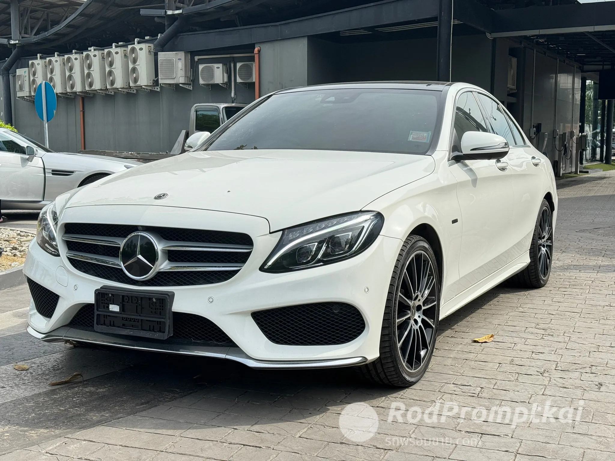 2018-mercedez-benz-c-class-c350e-20-amg-dynamic-bangkok-54214129