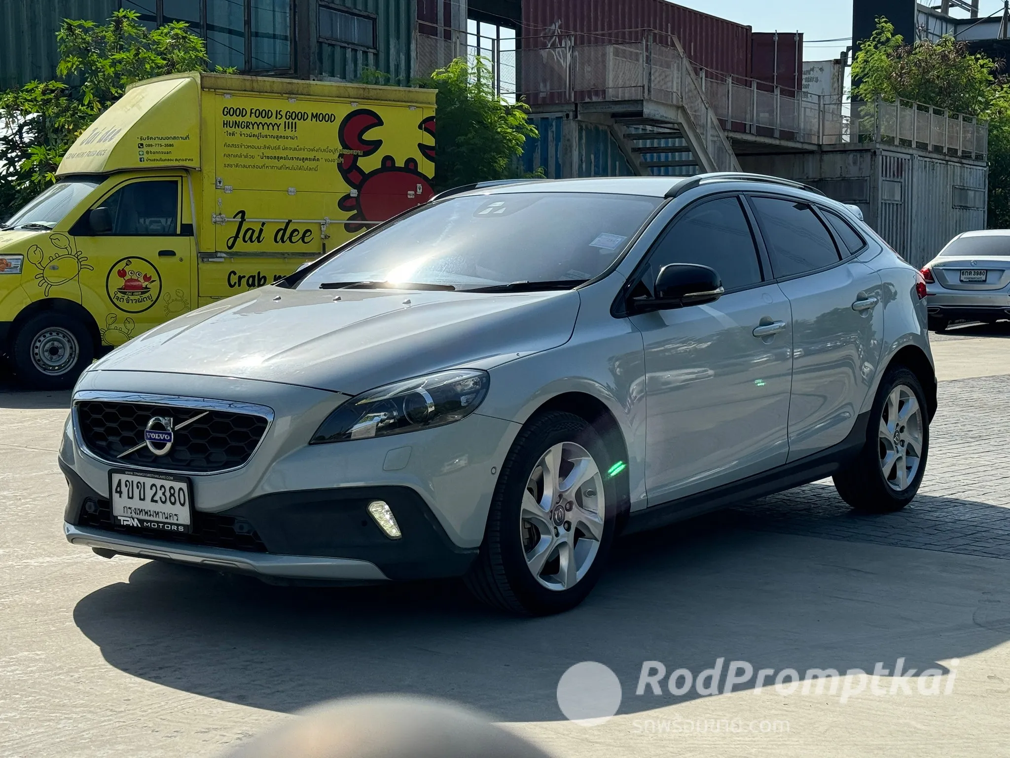 2016-volvo-v40-20-cross-country-t5-bangkok-55546629