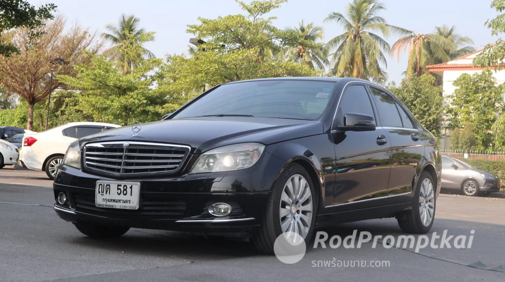 2011-mercedez-benz-c-class-c200-cgi-18-elegance-bangkok-78995254