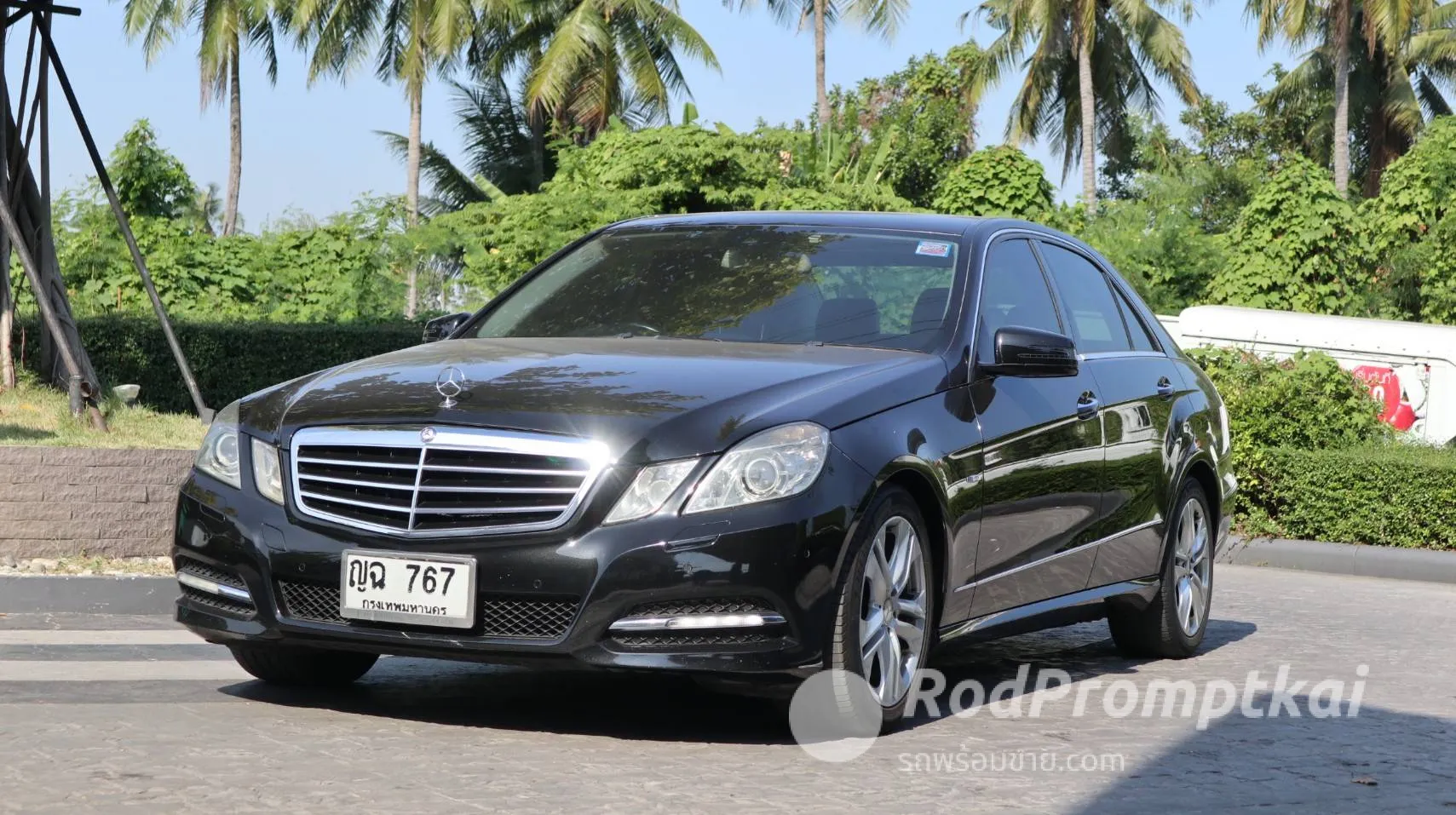 2010-mercedez-benz-e-class-e250-cgi-18-avantgarde-bangkok-01207884