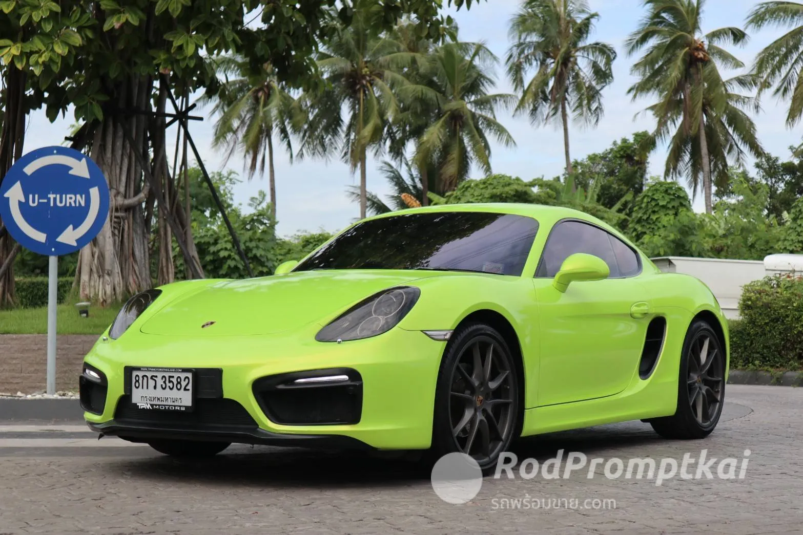 2014-porsche-cayman-27-pdk-bangkok-05313792