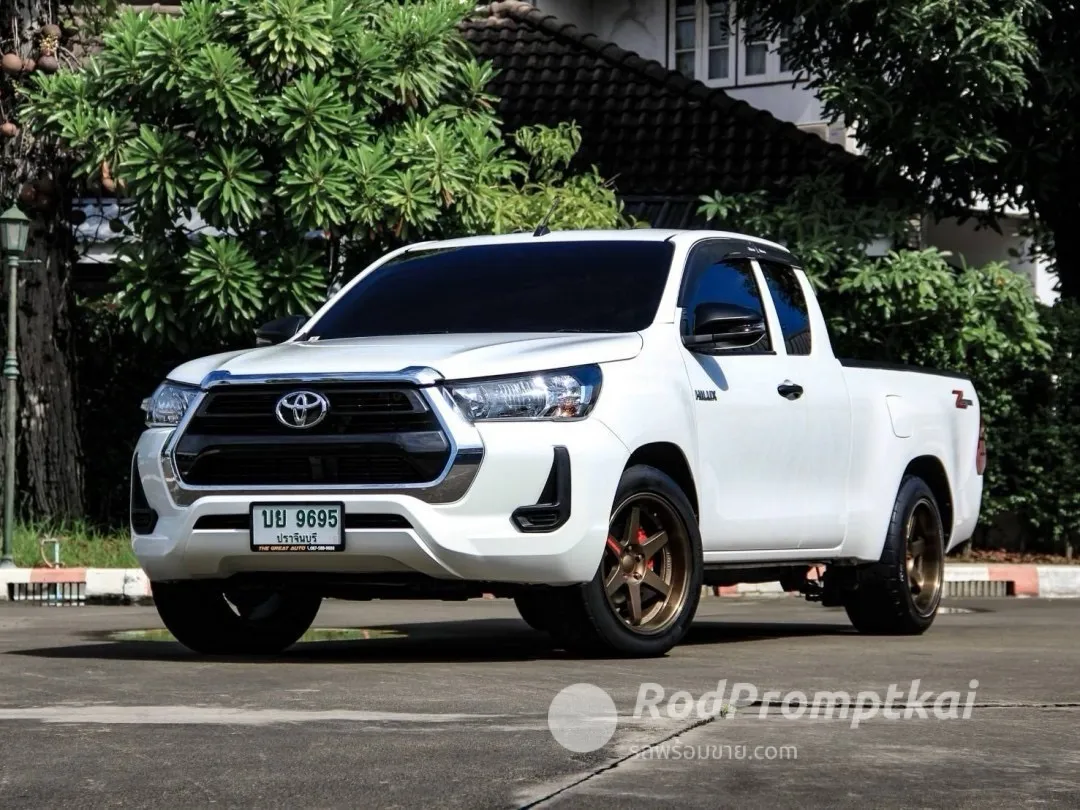 2022-toyota-hilux-revo-24-entry-z-edition-smart-cab-prachin-buri-toyota-hilux-revo-24-entry-z-edition-smart-cab-2022-smart-cab-57628-km-52504103