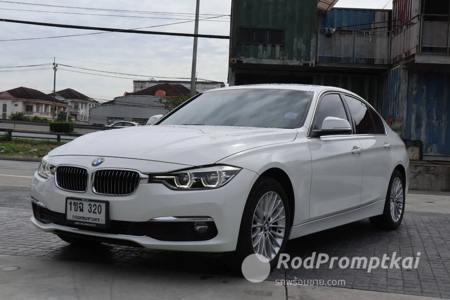 2017-bmw-series-3-320d-sport-bangkok-53912135