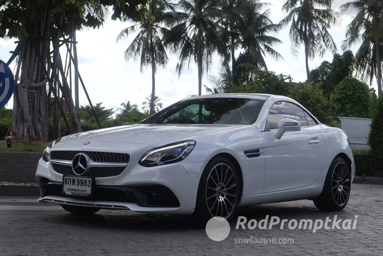 2016-mercedez-benz-slc-class-slc300-20-amg-dynamic-bangkok-76002174