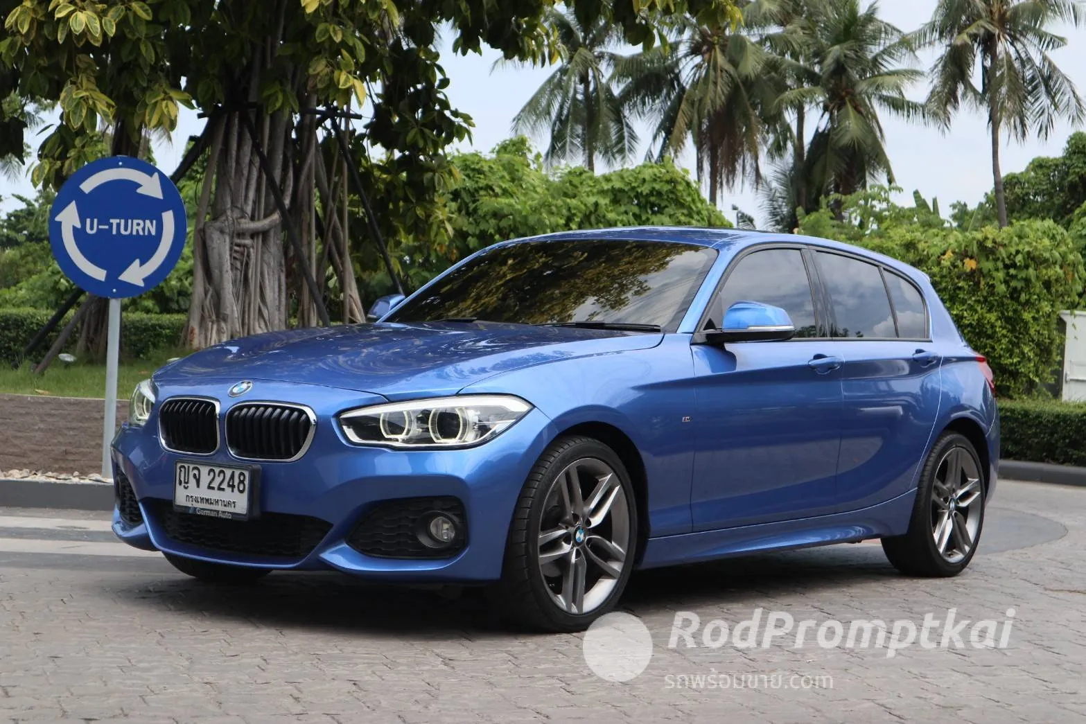 2015-bmw-series-1-118i-15-m-sport-bangkok-26521500