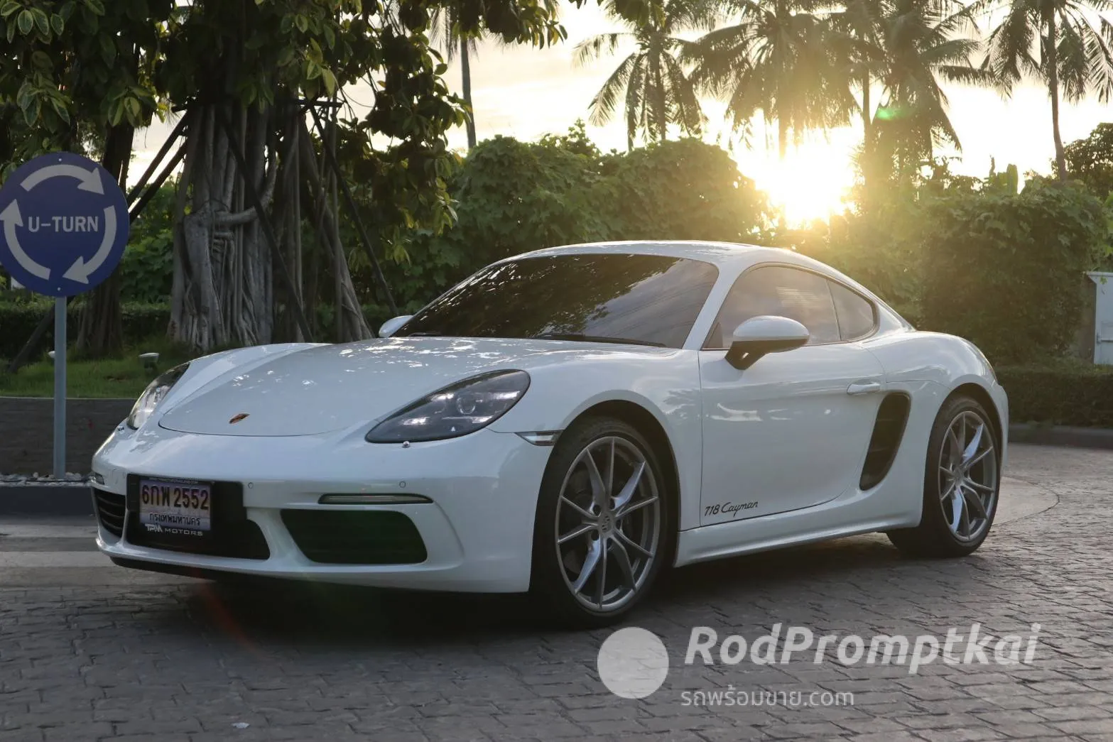 2017-porsche-cayman-20-bangkok-30143267