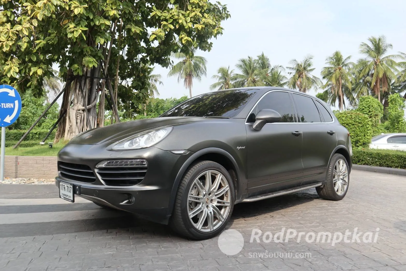 2013-porsche-cayenne-30-s-hybrid-bangkok-39302498