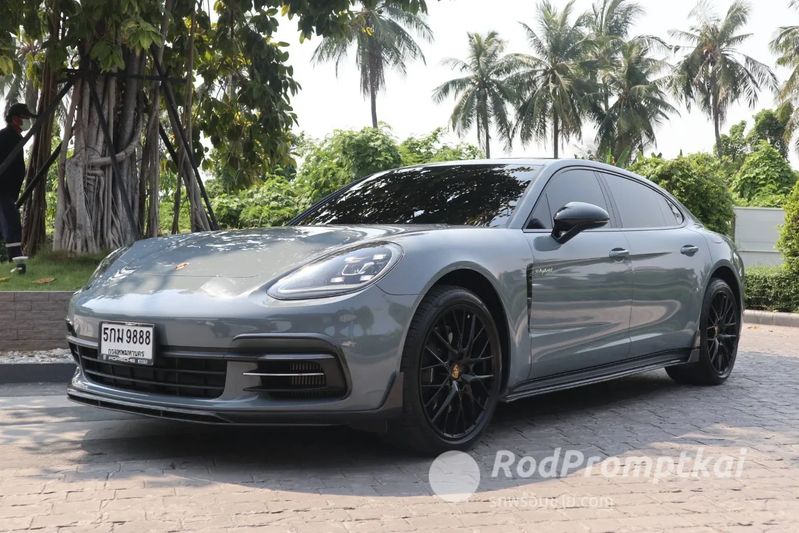 2017-porsche-panamera-29-4-e-hybrid-executive-4wd-bangkok-40798141