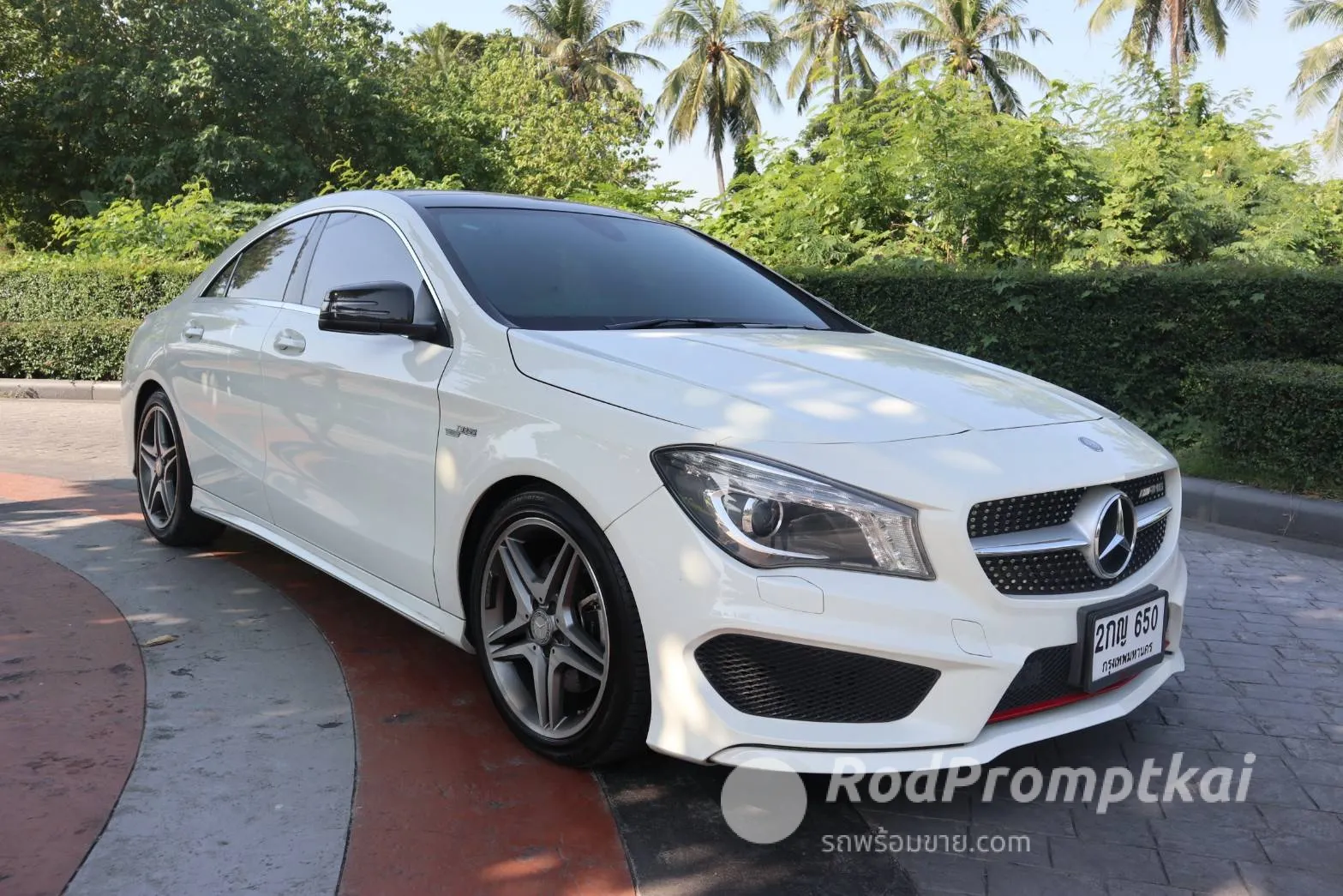 2016-mercedez-benz-cla-class-250-amg-dynamic-20-bangkok-02514934