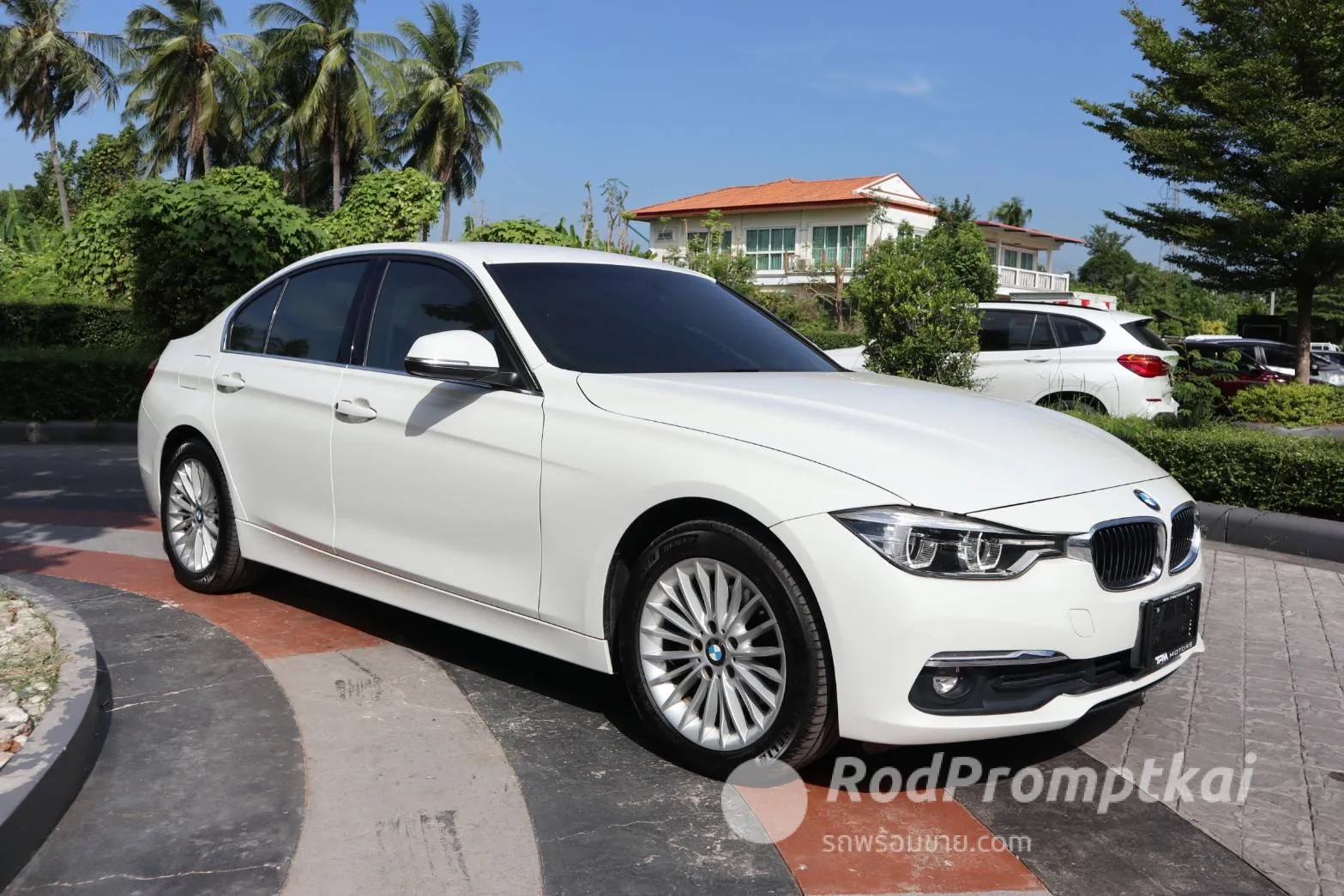 2018-bmw-series-3-320d-sport-bangkok-04918315