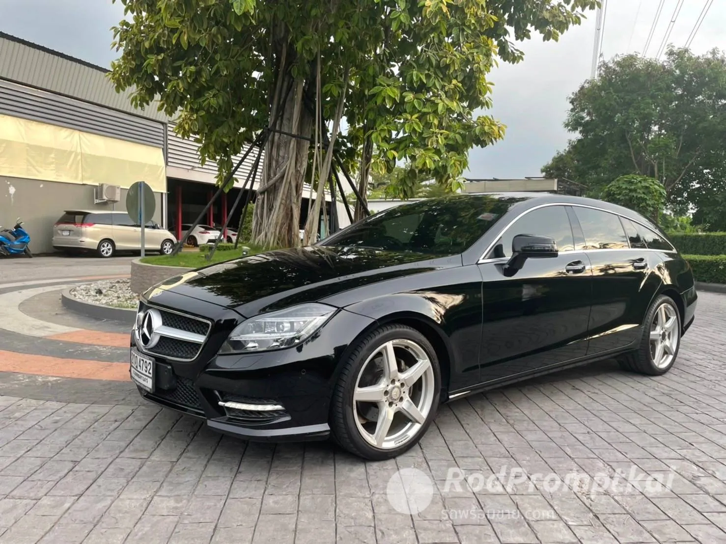 2013-mercedez-benz-cls-class-250-cdi-21-amg-bangkok-26896239