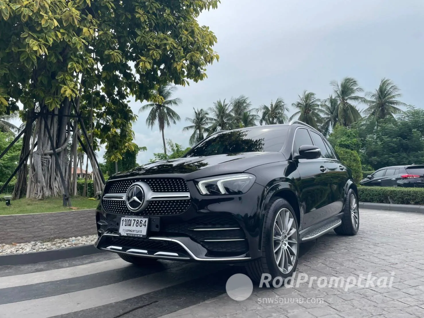 2020-mercedez-benz-gle-class-300d-20-matic-amg-dynamic-4wd-bangkok-74940809