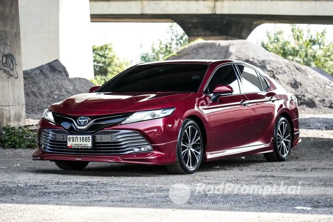 2019-toyota-camry-25-hv-premium-bangkok-70000-24109111