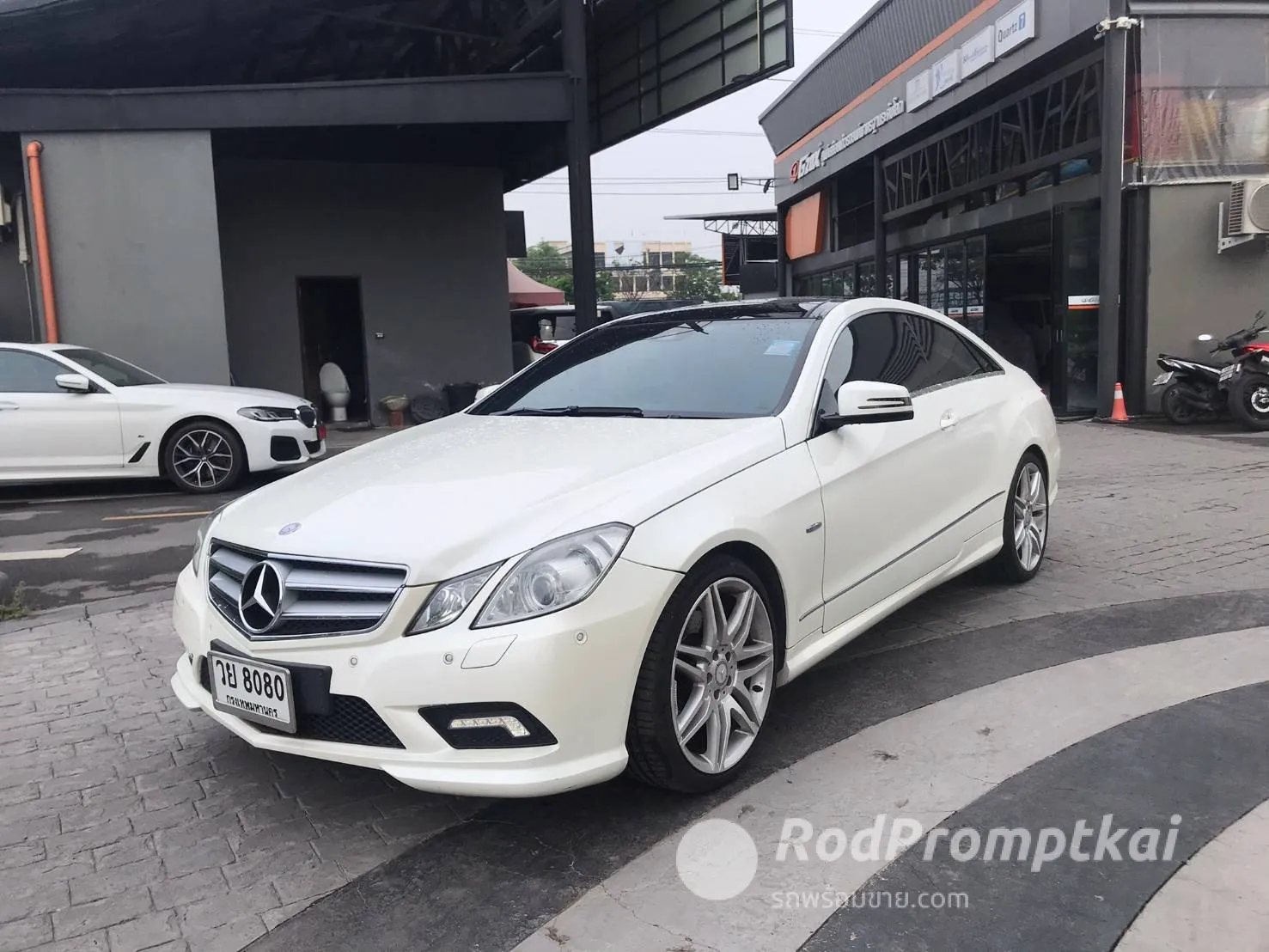 2011-mercedez-benz-e-class-e250-18-amg-dynamic-bangkok-45836440