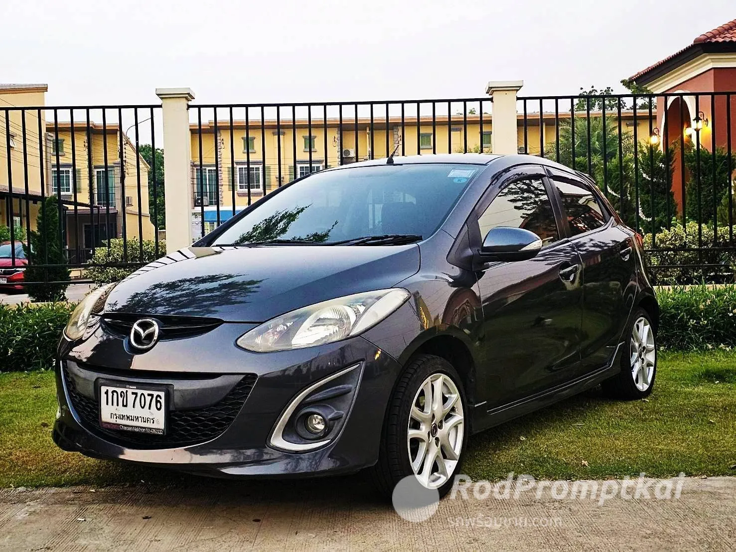 2015-mazda-2-13-sports-bangkok-55144214