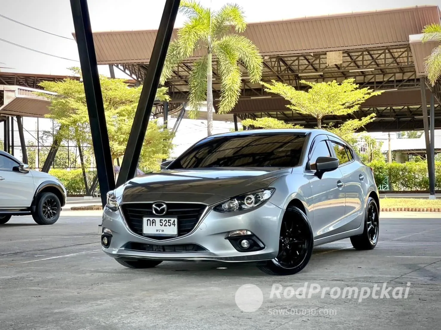 2015-mazda-3-20-s-sports-bangkok-79861353