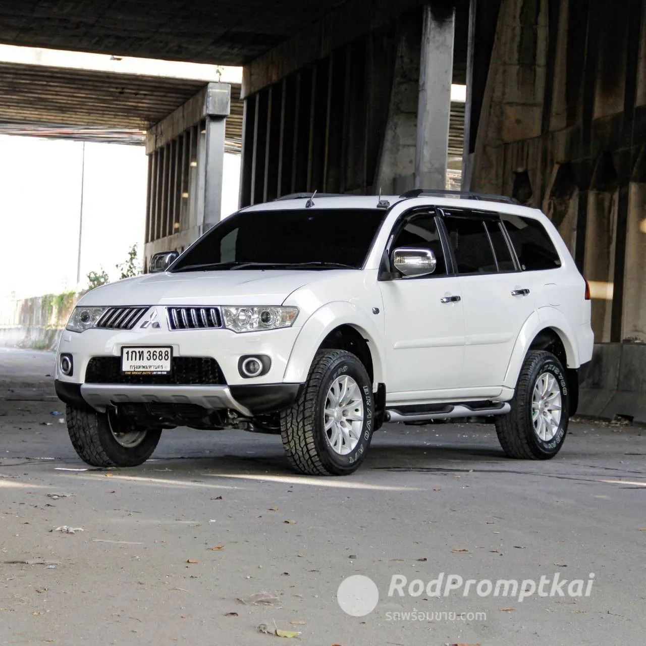 2013-mitsubishi-pajero-sport-25-gt-bangkok-02570859