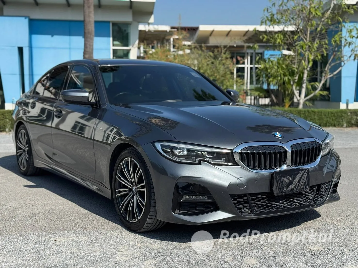 2020-bmw-series-3-320d-m-sport-bangkok-86887572