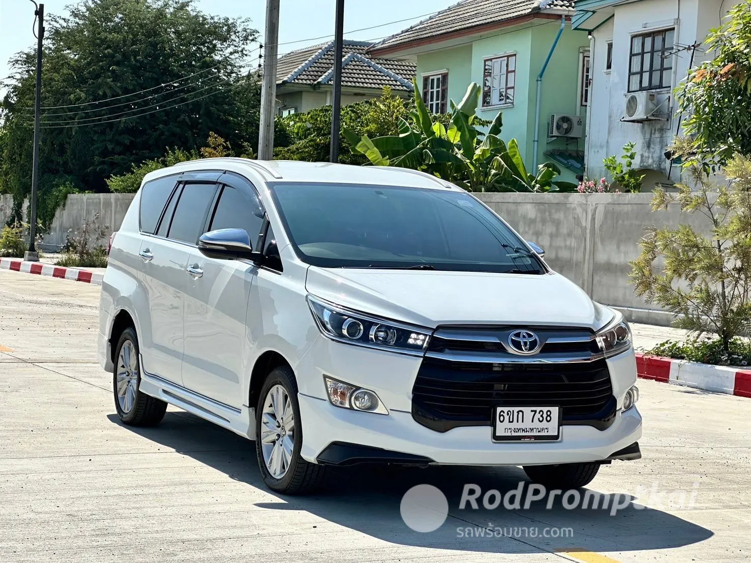 2018-toyota-innova-28-crysta-v-bangkok-93436306