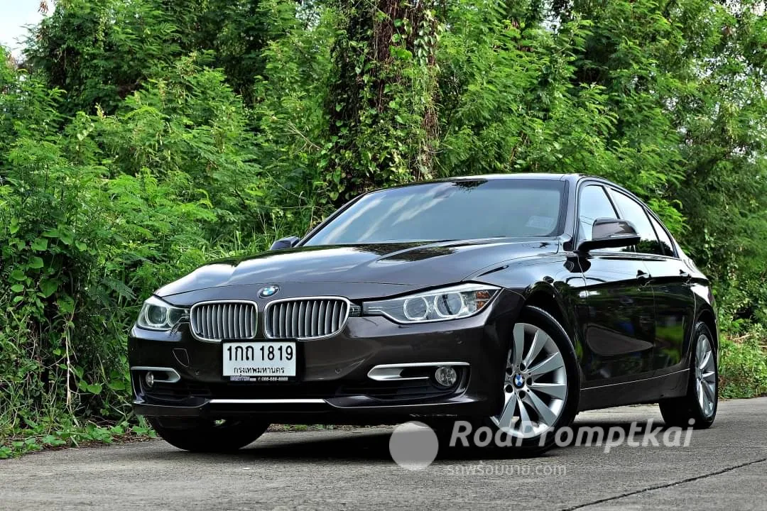 2013-bmw-series-3-320i-bangkok-75562184