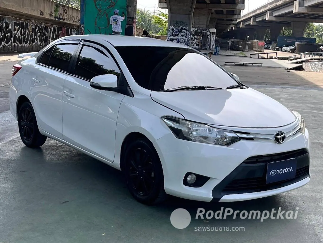 2015-toyota-vios-15-e-bangkok-47630273