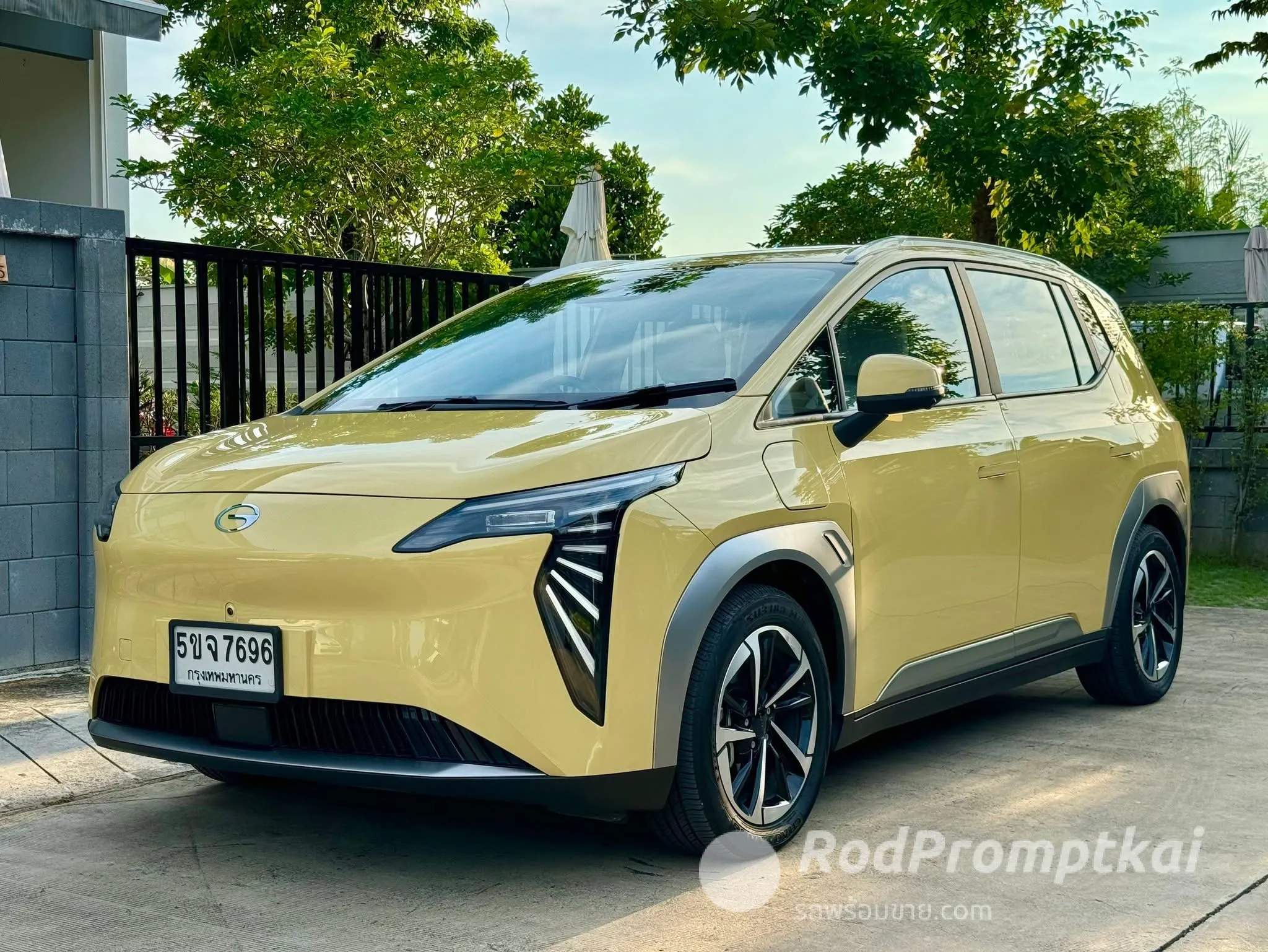 2023-aion-y-plus-632-kwh-490-km-elite-bangkok-41283160