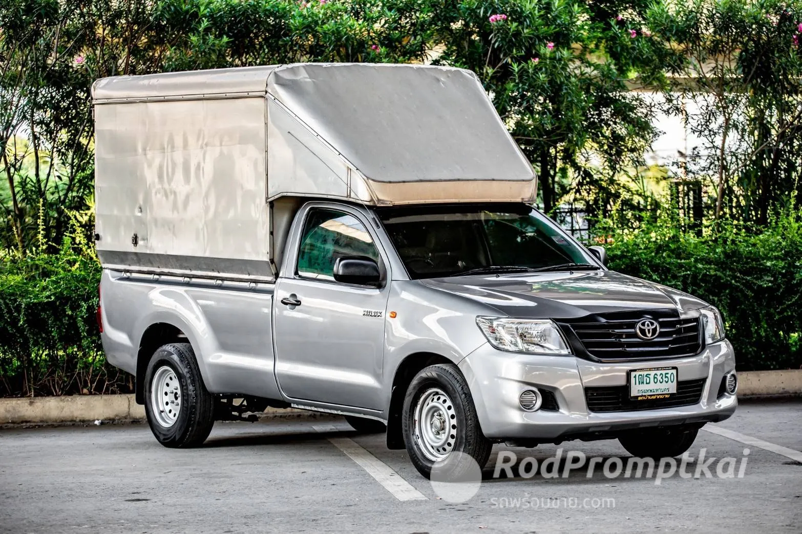 2014-toyota-hilux-vigo-27-j-standard-cab-bangkok-17467504