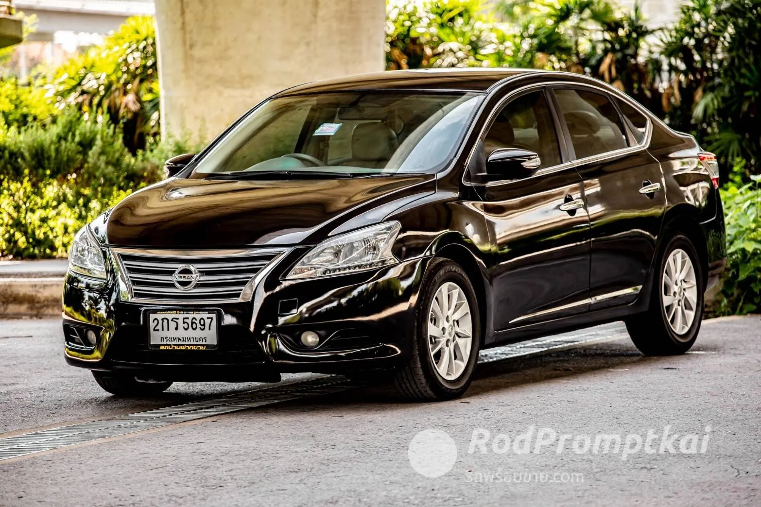 2013-nissan-sylphy-18-v-bangkok-27654536