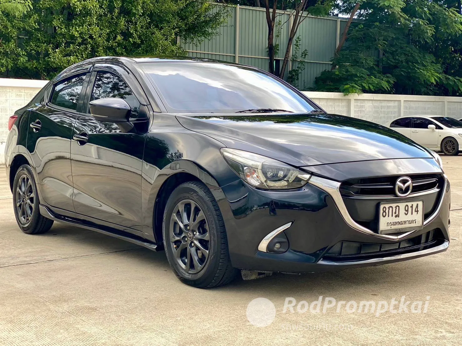 2018-mazda-2-13-high-connect-bangkok-43395479