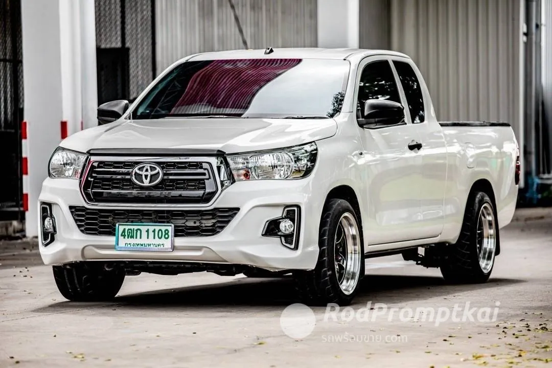 2019-toyota-hilux-revo-24-e-smart-cab-bangkok-43554431