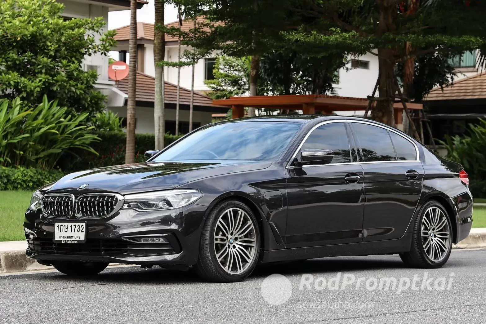 2019-bmw-series-5-530e-20-luxury-bangkok-45694133