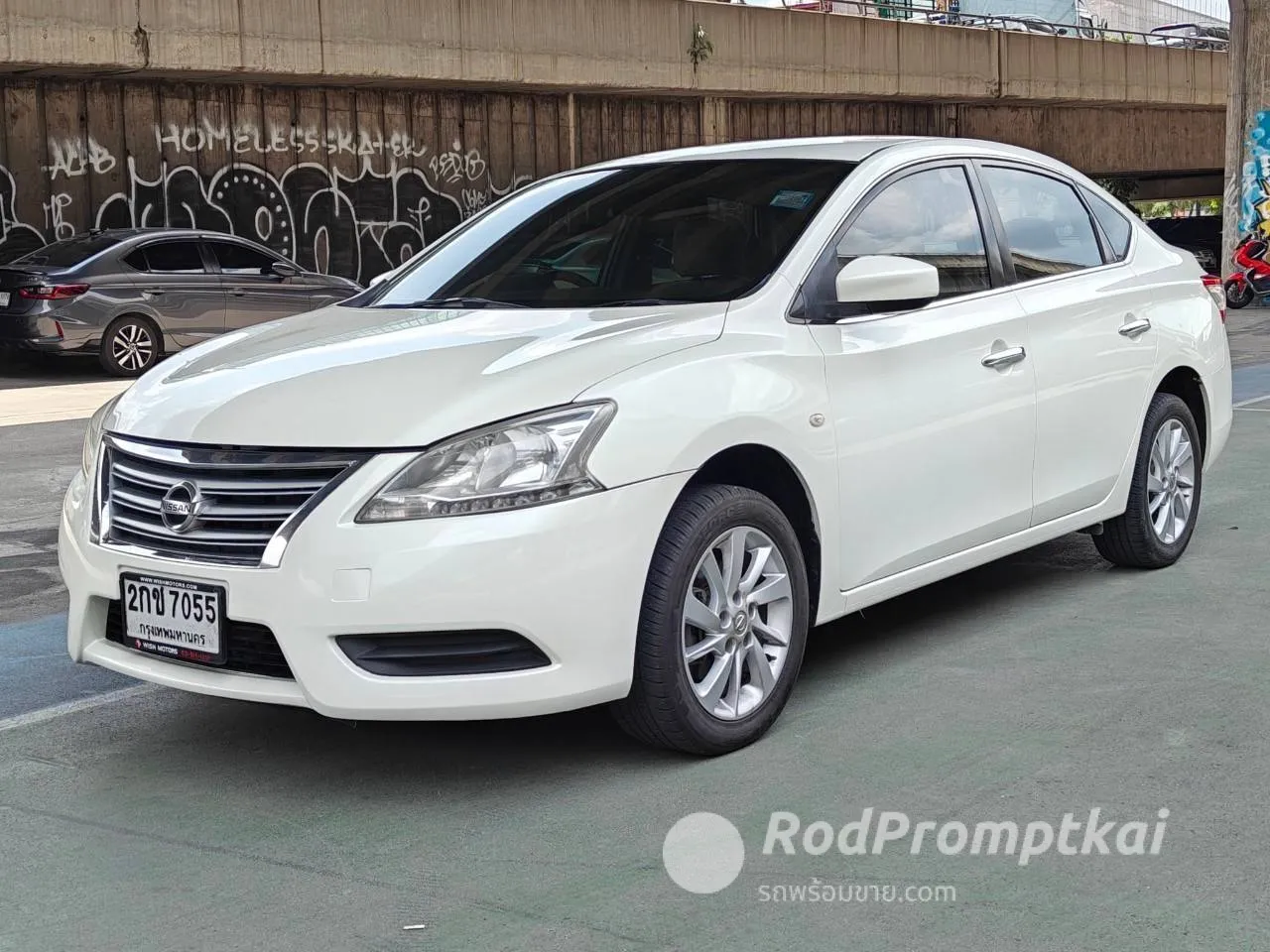 2013-nissan-sylphy-16-e-bangkok-49689696