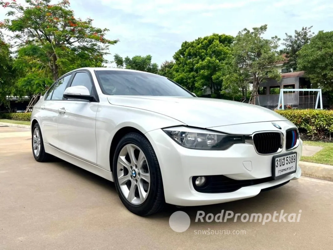 2015-bmw-series-3-320i-bangkok-79437295