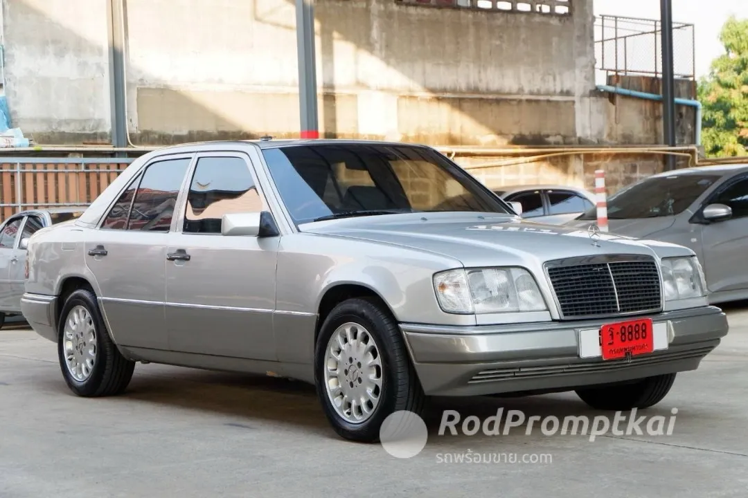 1994-mercedez-benz-e-class-e200-20-bangkok-93749768