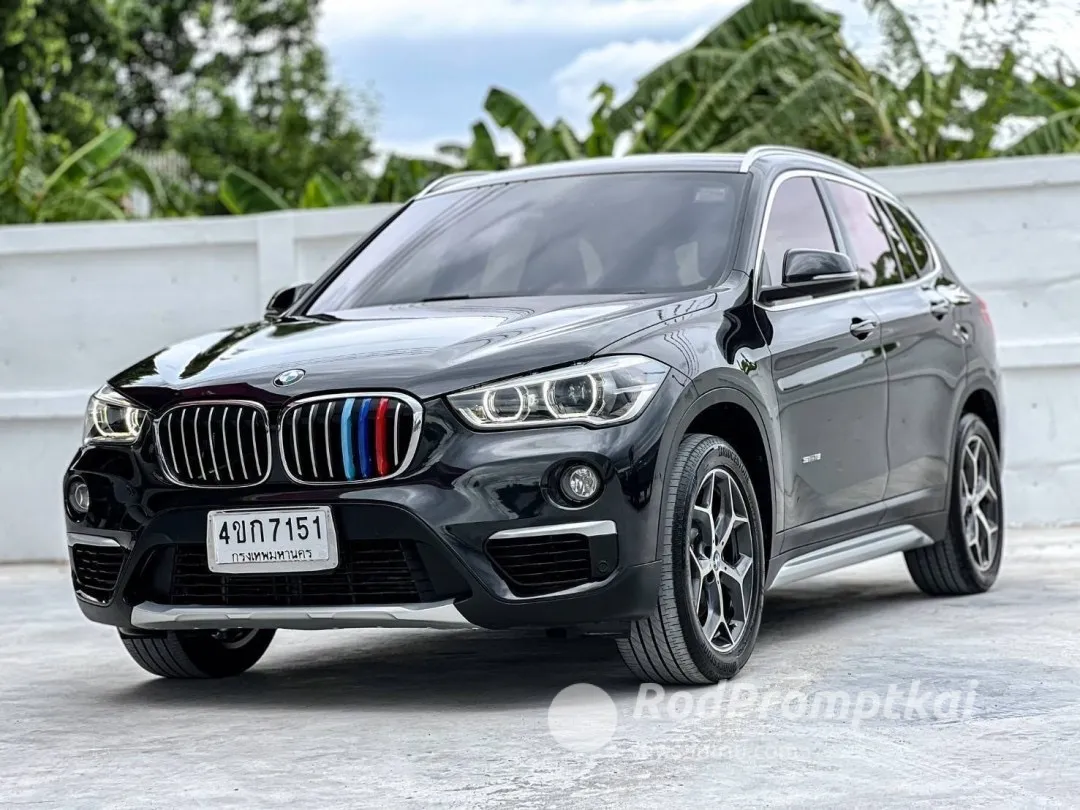 2017-bmw-x1-15-sdrive18i-xline-bangkok-17608418