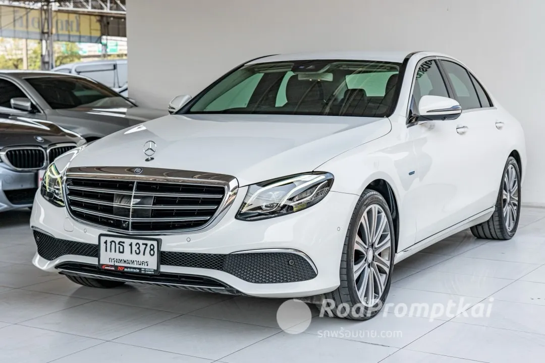 2017-mercedez-benz-e-class-e350e-20-exclusive-bangkok-62013236