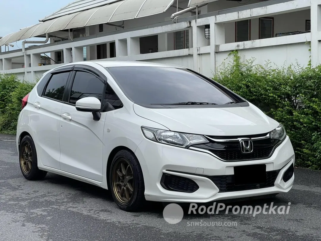 2018-honda-jazz-15-i-vtec-s-bangkok-honda-jazz-gk-15-s-mnc-2018-48xxx-km-70965419